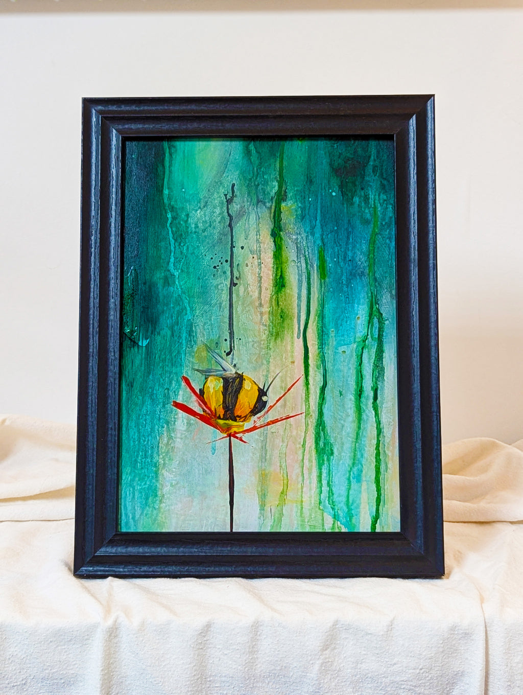 Green Abstract Bumble Beel